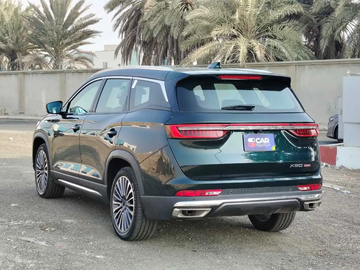 Car image 7