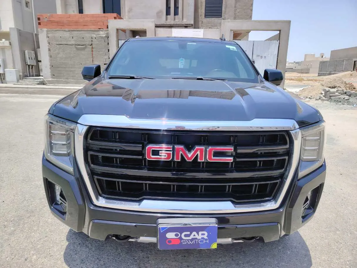 Car image 2
