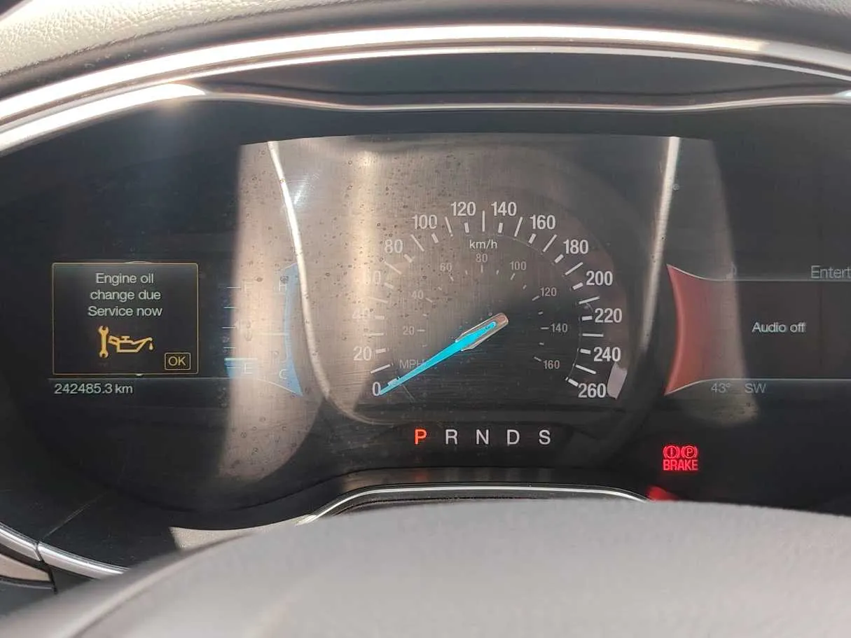 Car image 22