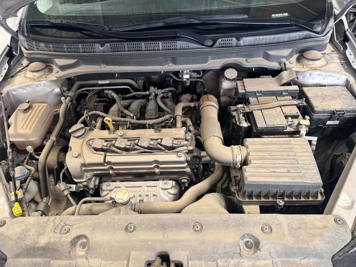 Car image 17