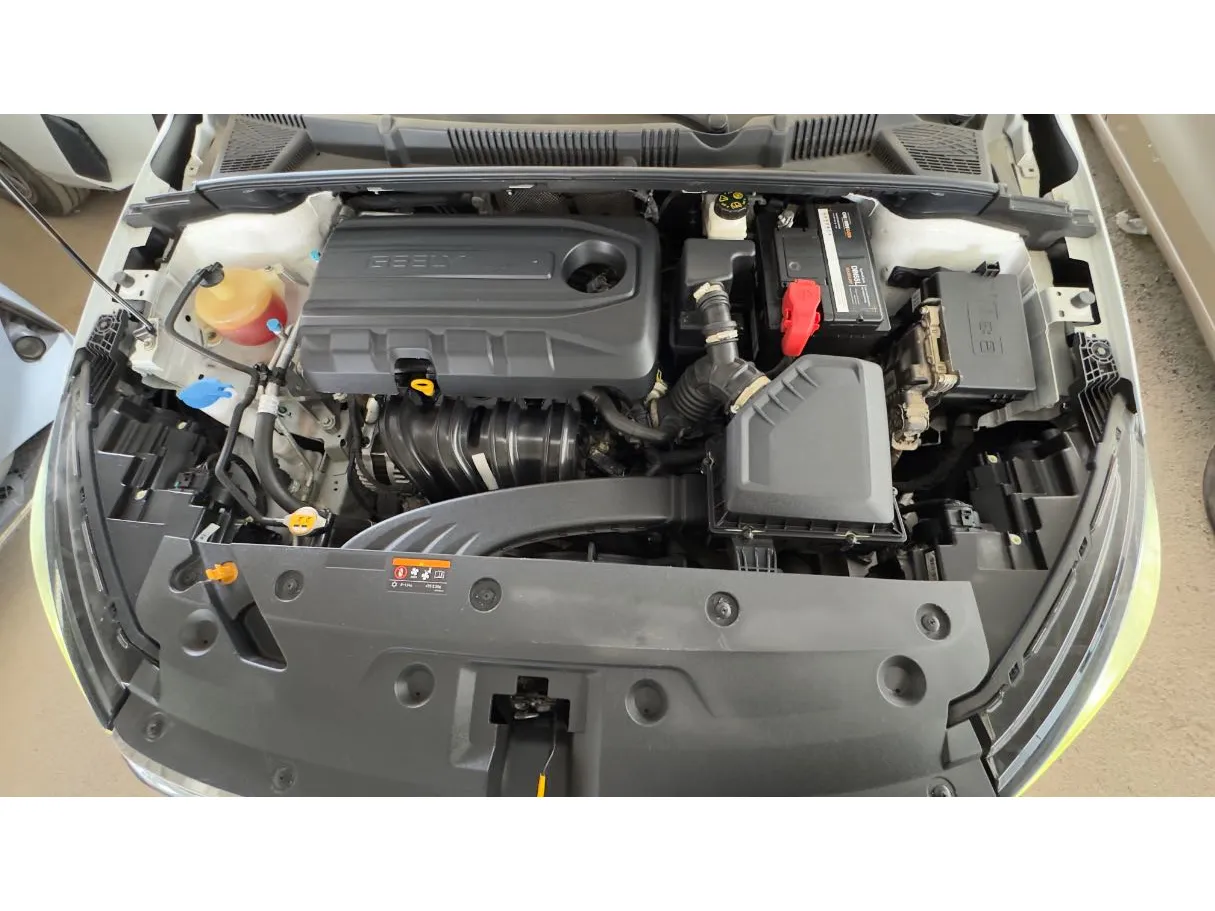 Car image 22
