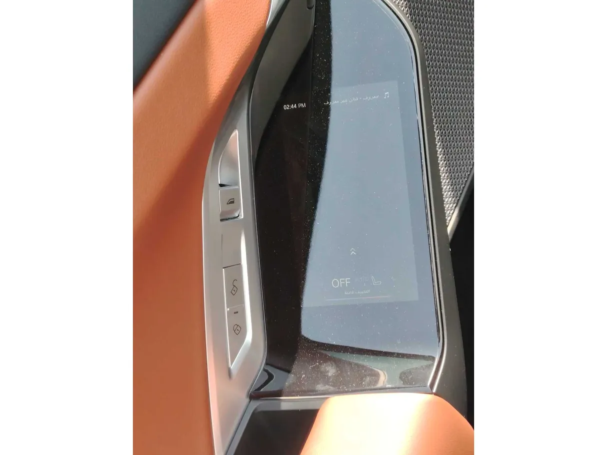 Car image 31