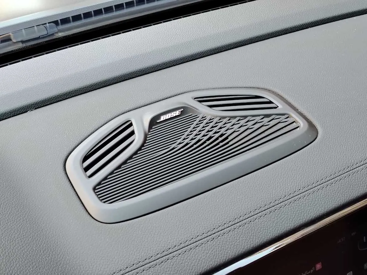 Car image 35