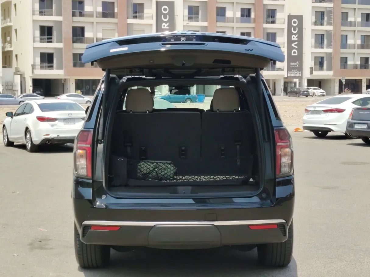 Car image 28