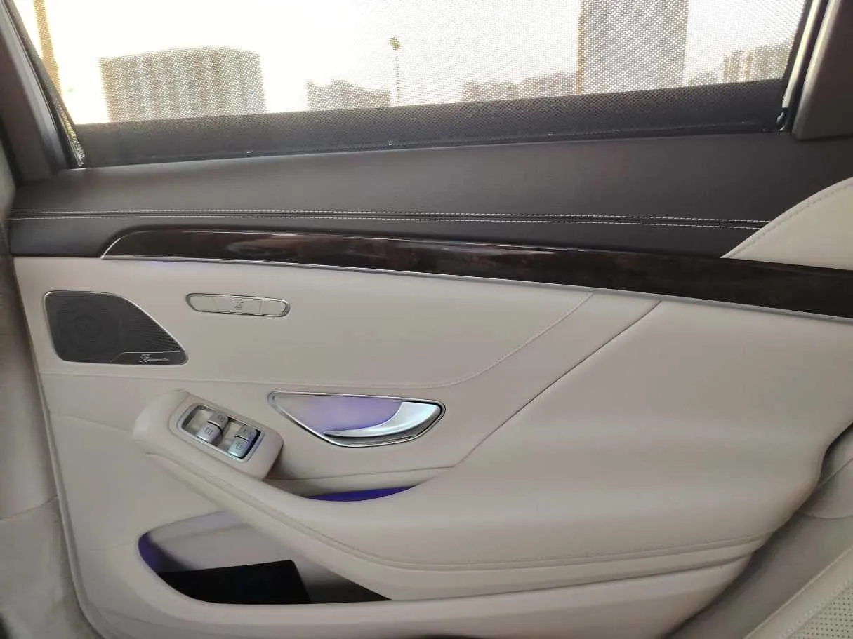 Car image 41
