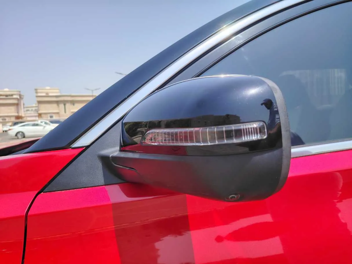 Car image 33