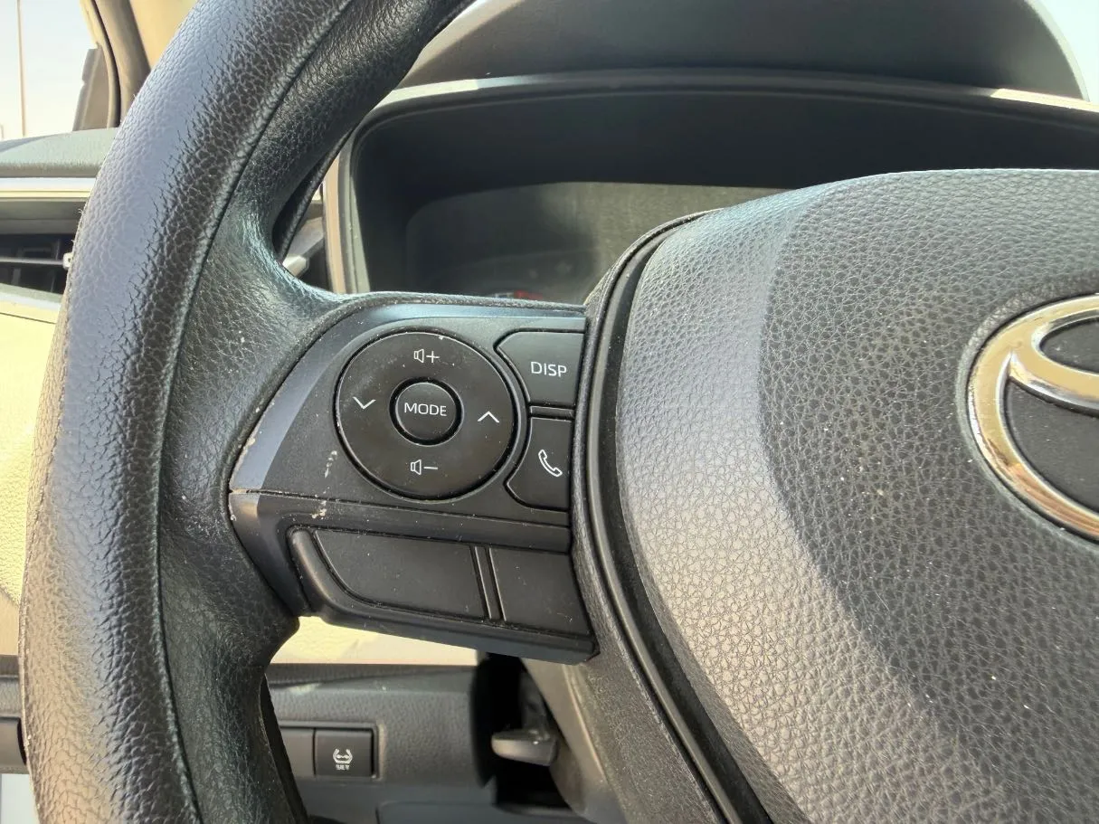 Car image 20
