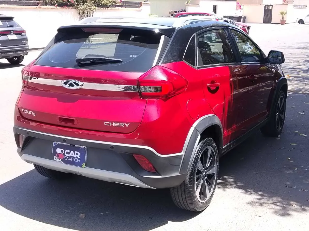 Car image 5