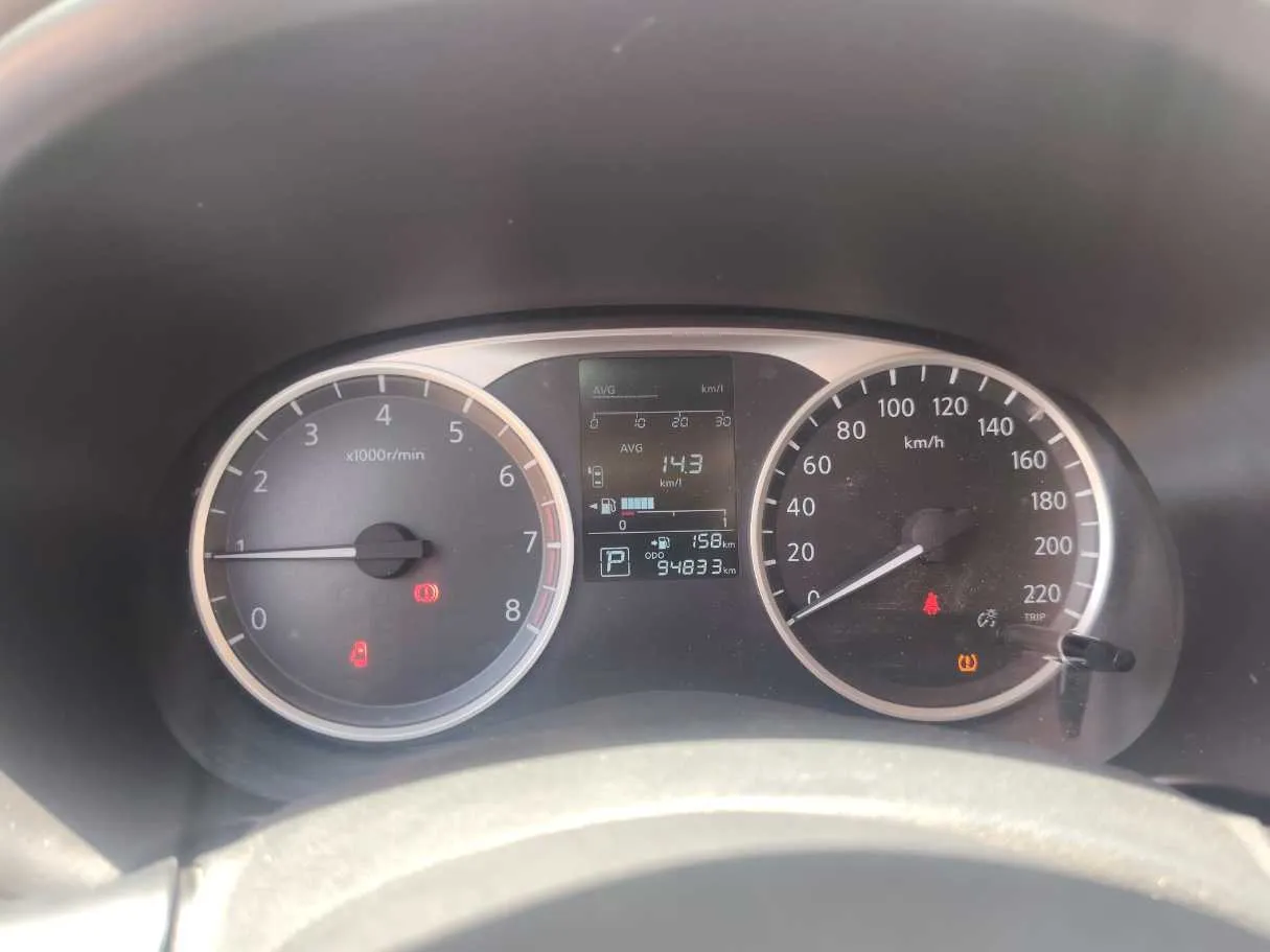 Car image 21