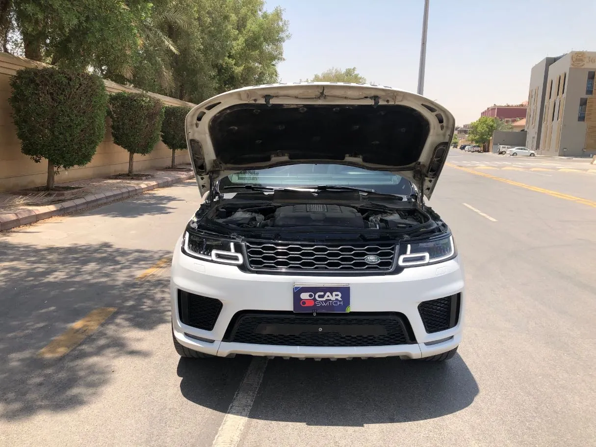 Car image 25