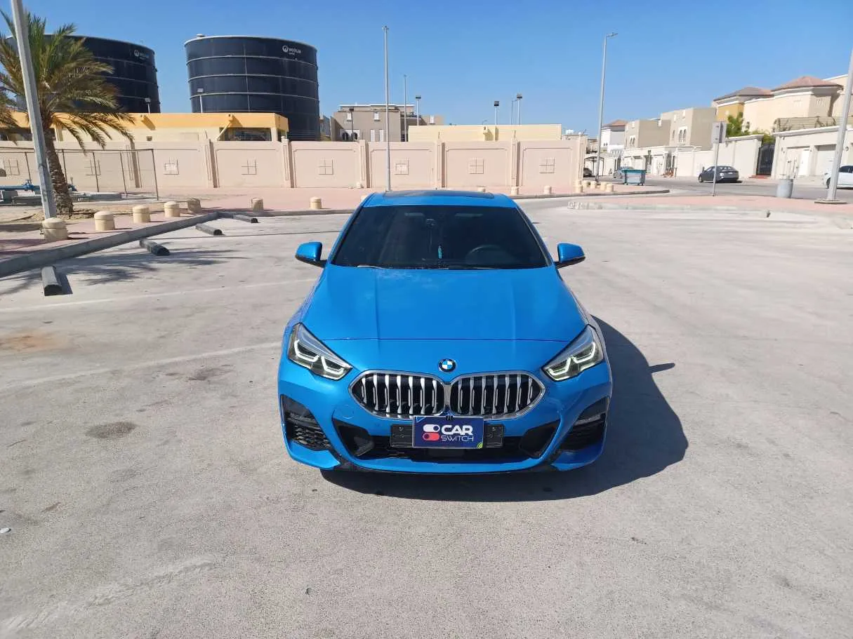 Car image 2