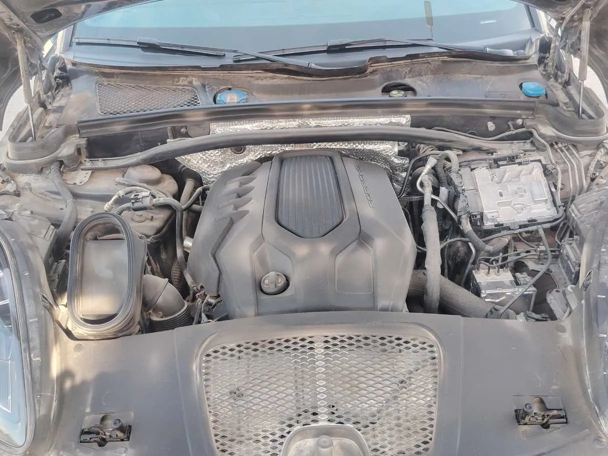 Car image 41