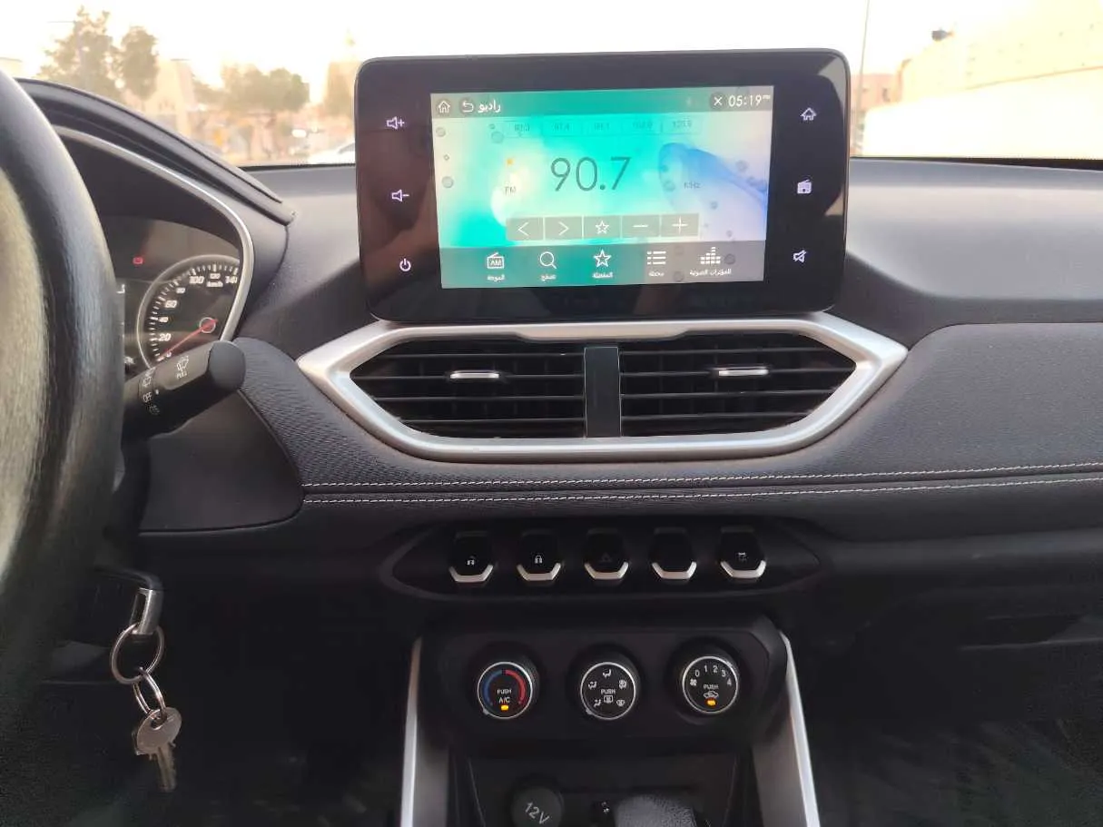Car image 22