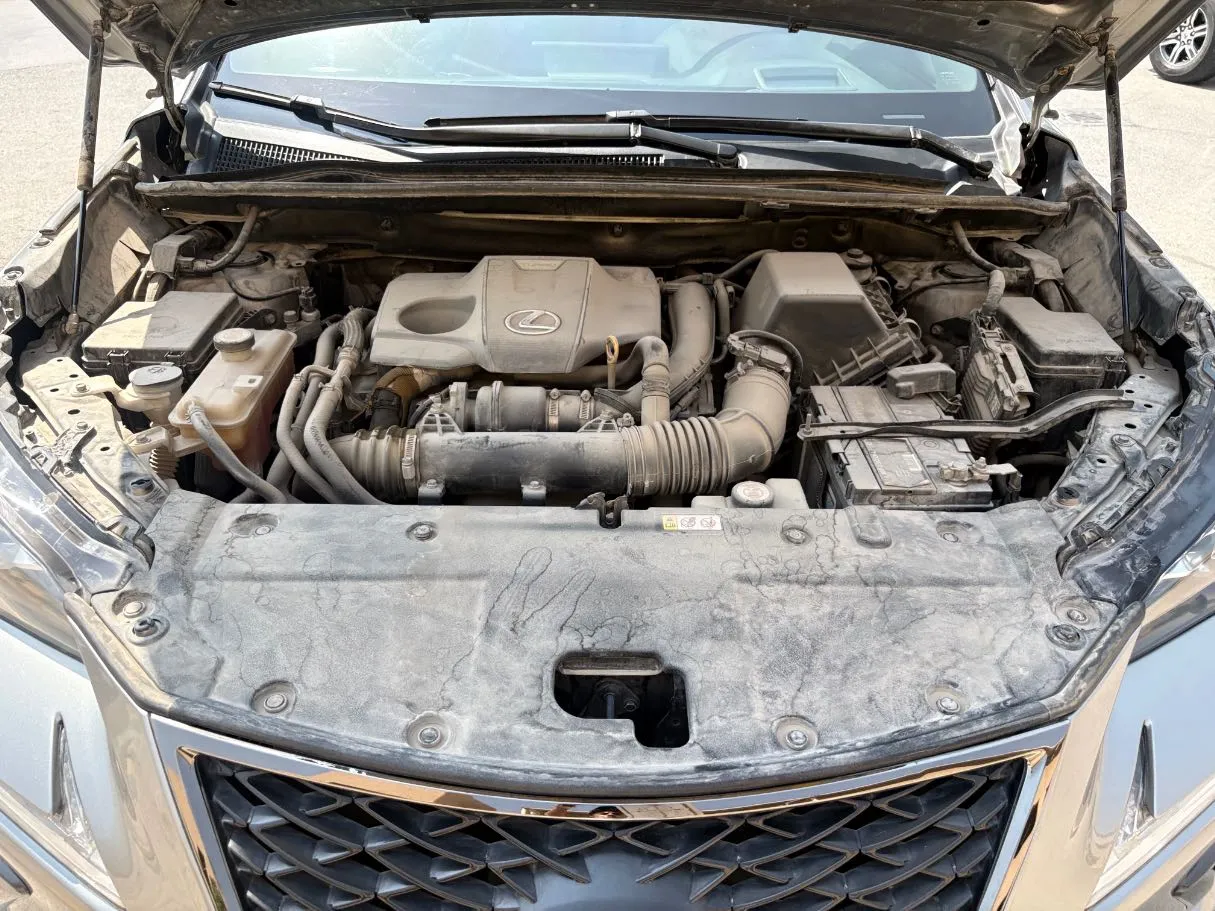 Car image 27