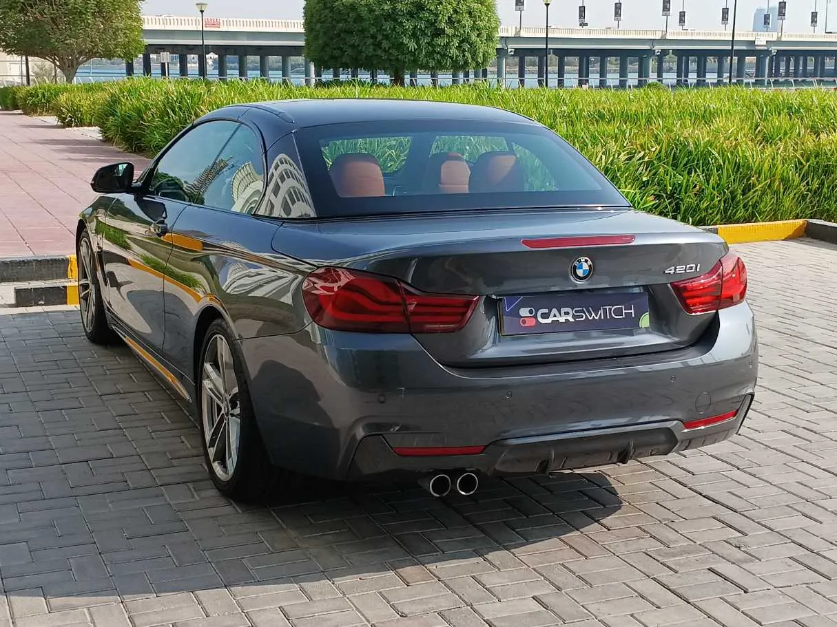 Car image 7
