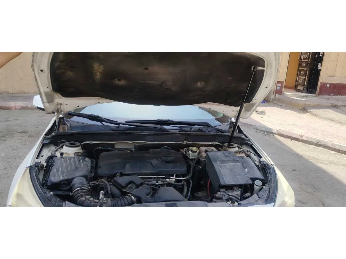 Car image 28