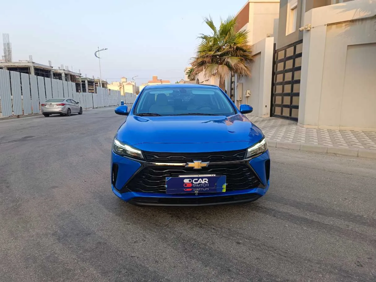 Car image 2