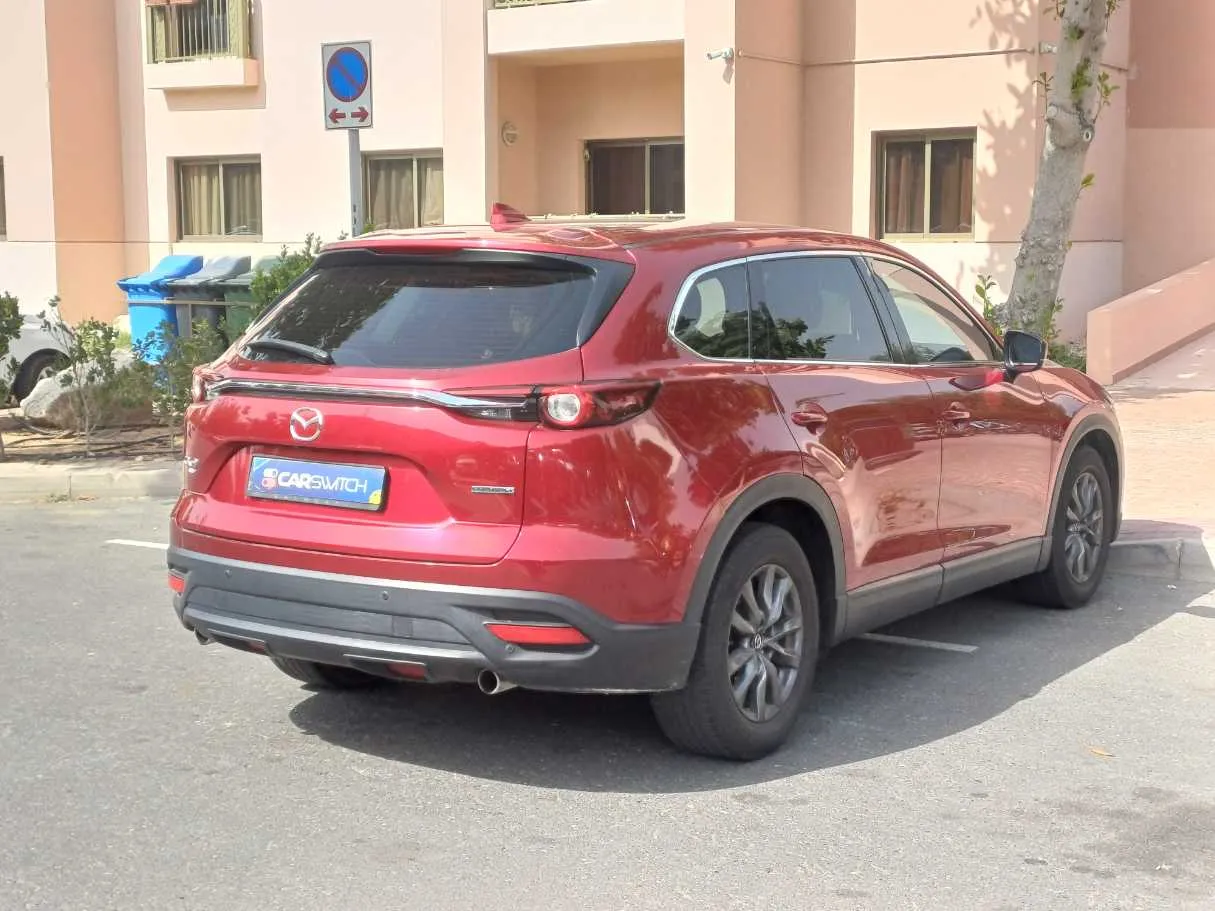 Car image 5