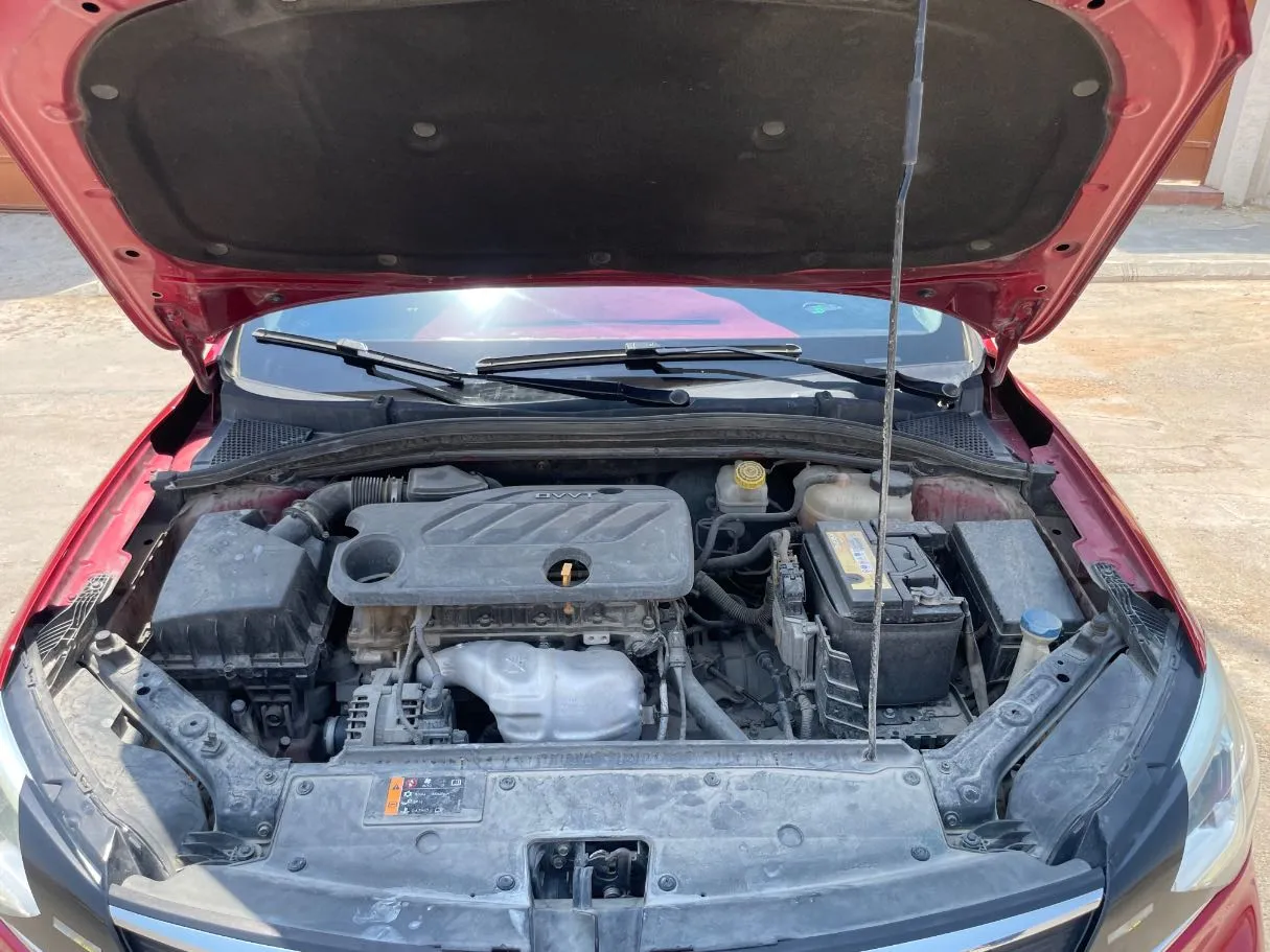 Car image 23