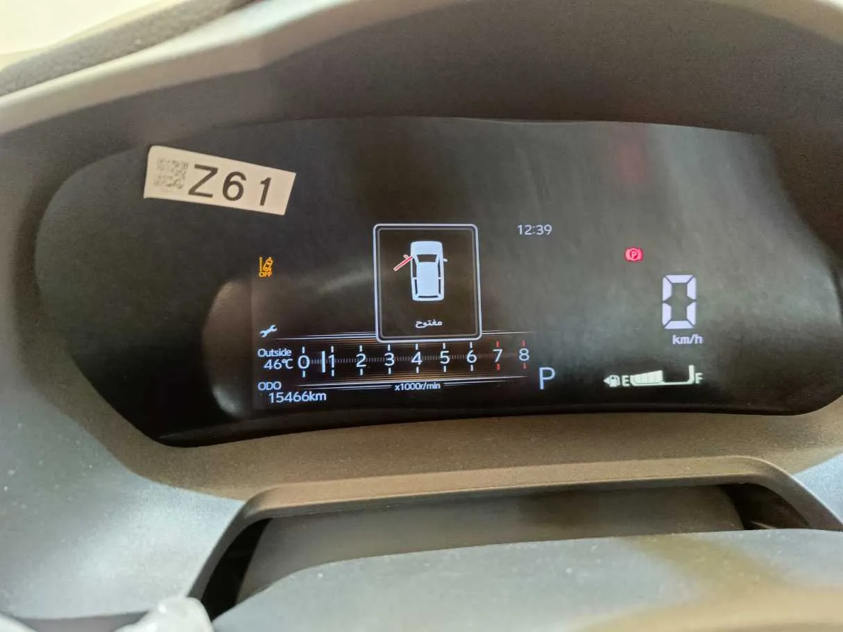 Car image 25