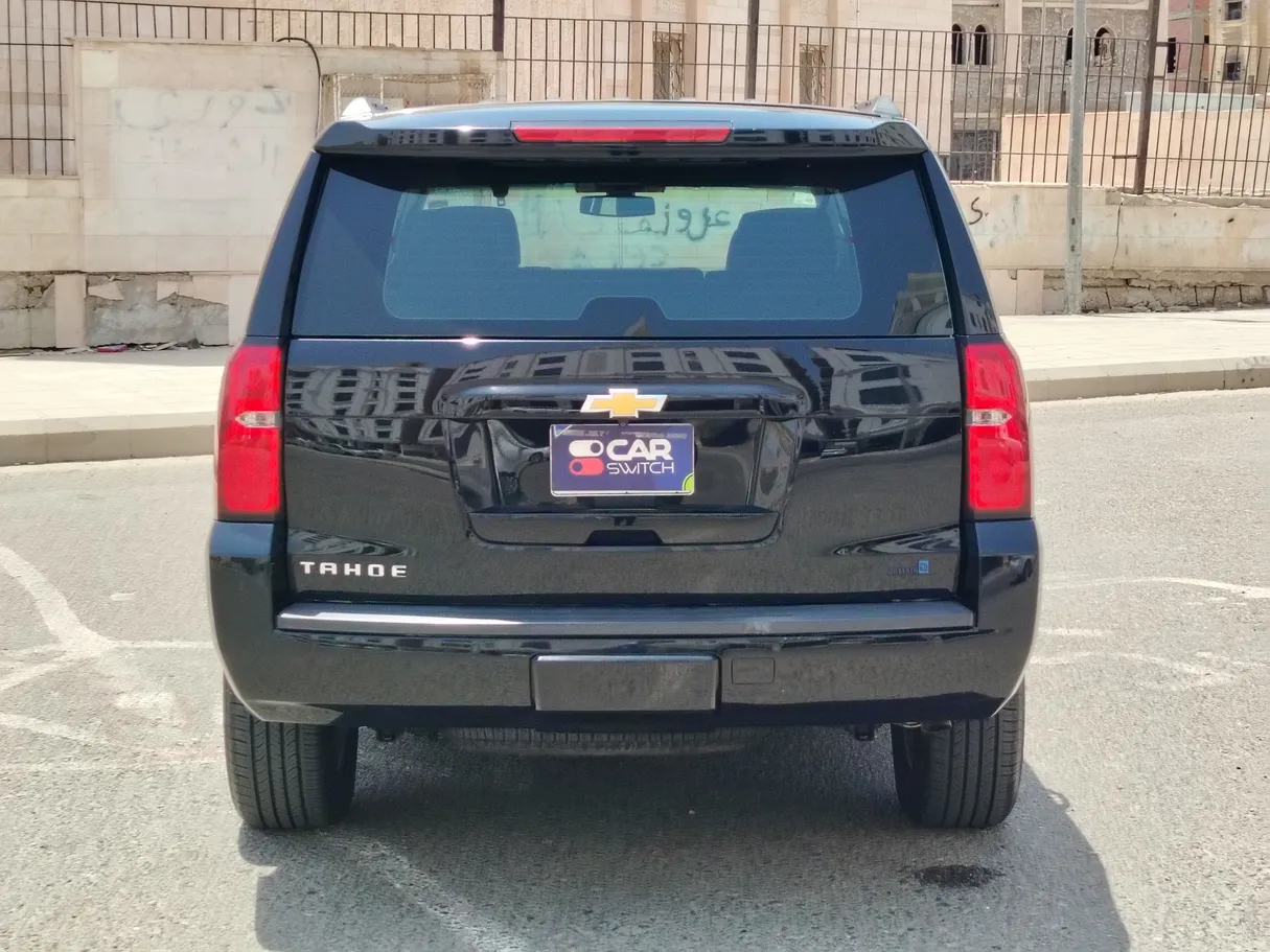 Car image 6