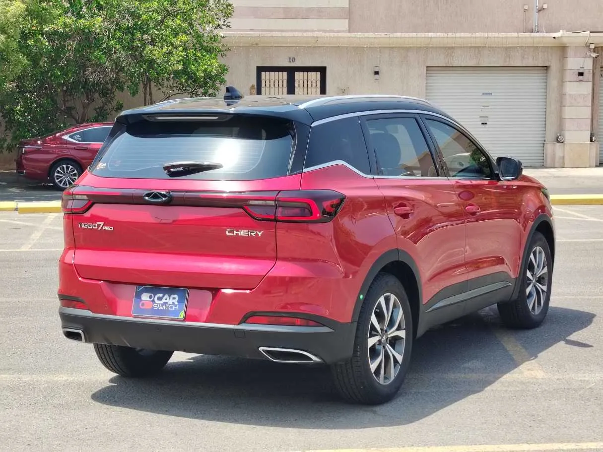 Car image 5