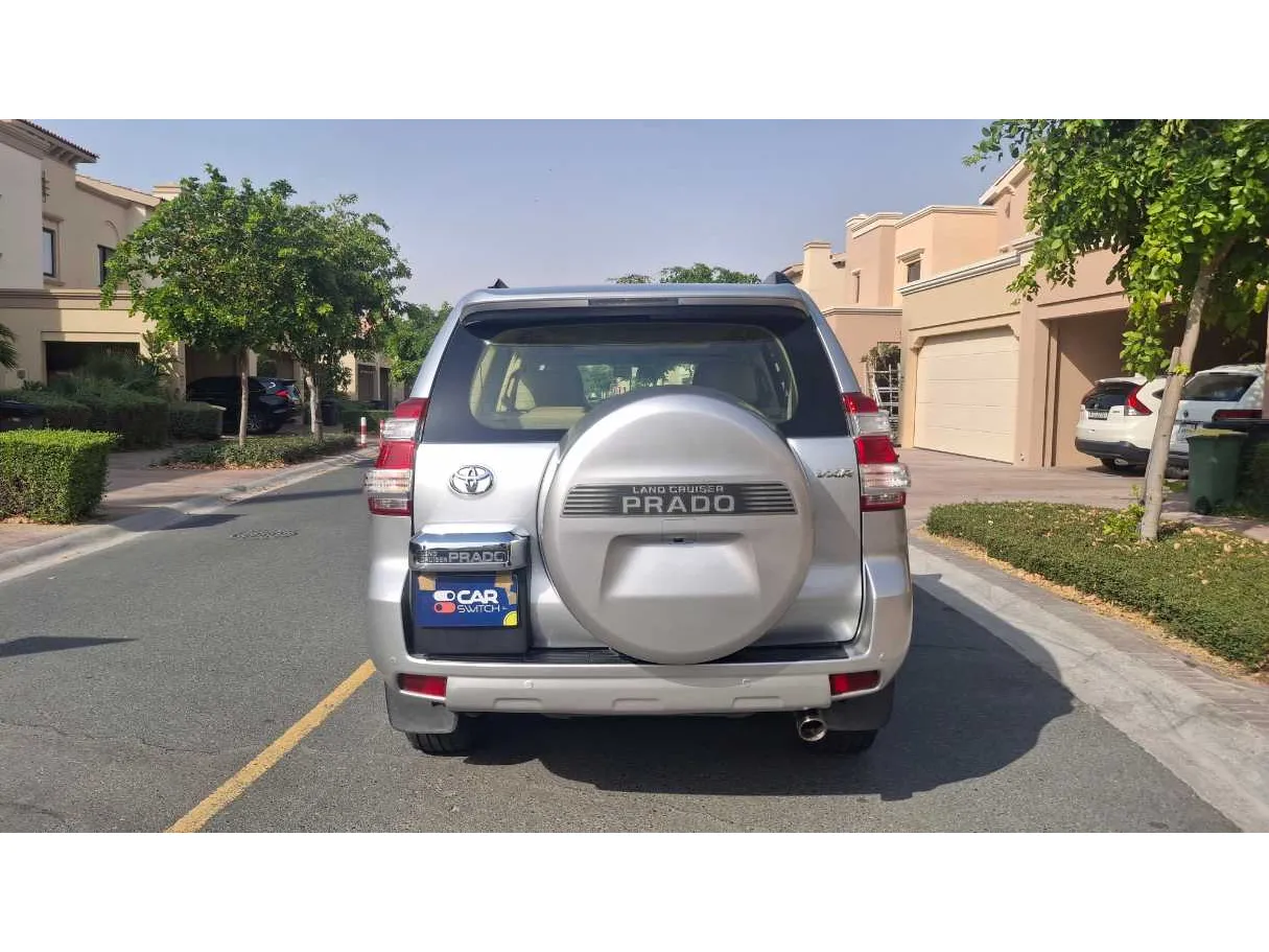Car image 6