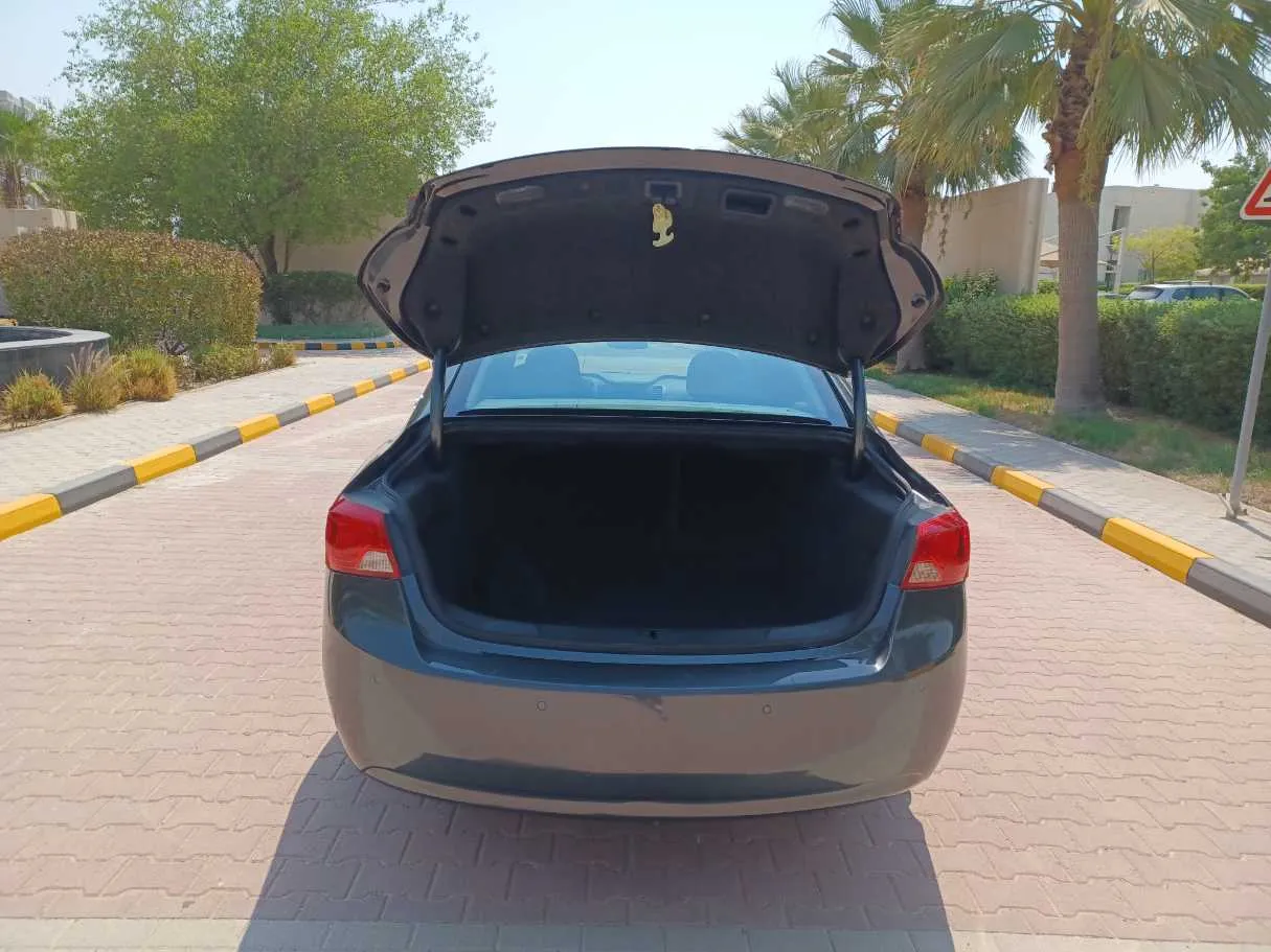 Car image 21