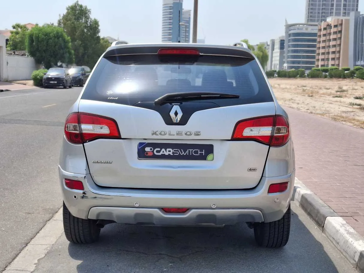 Car image 6