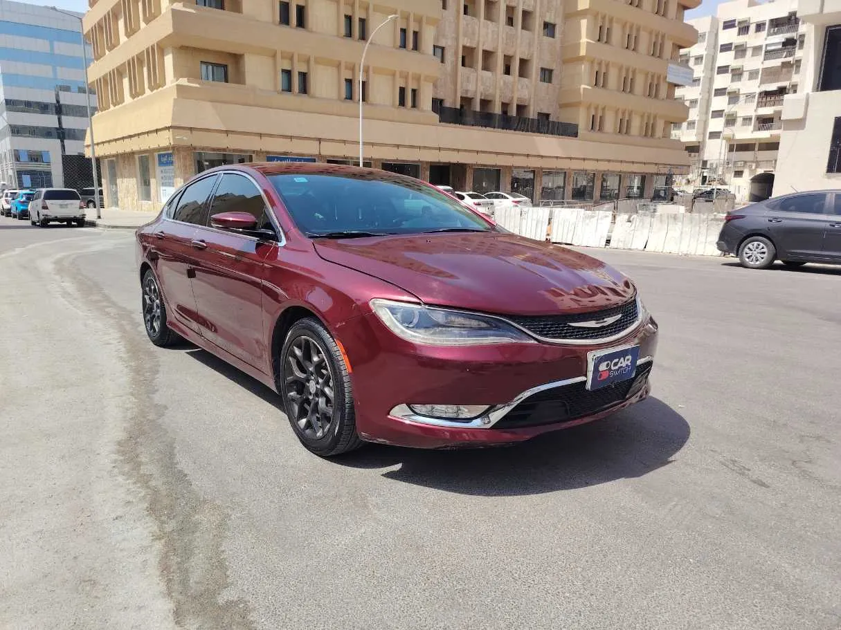 Car image 3