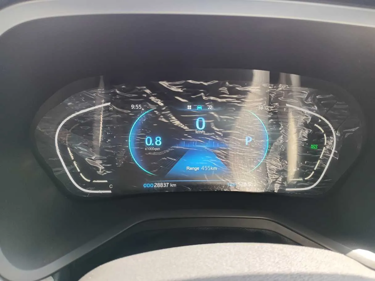 Car image 18