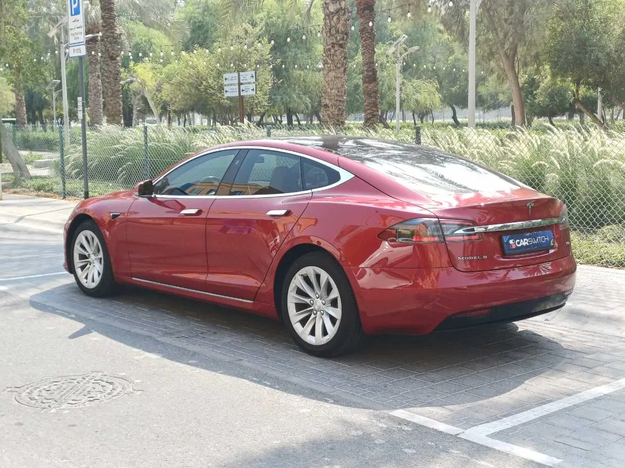 Car image 7