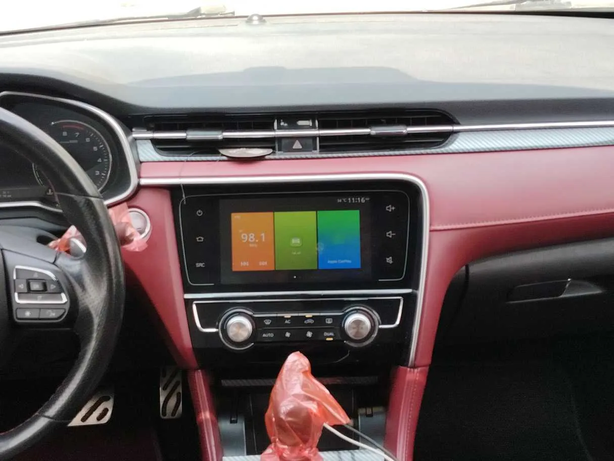Car image 23