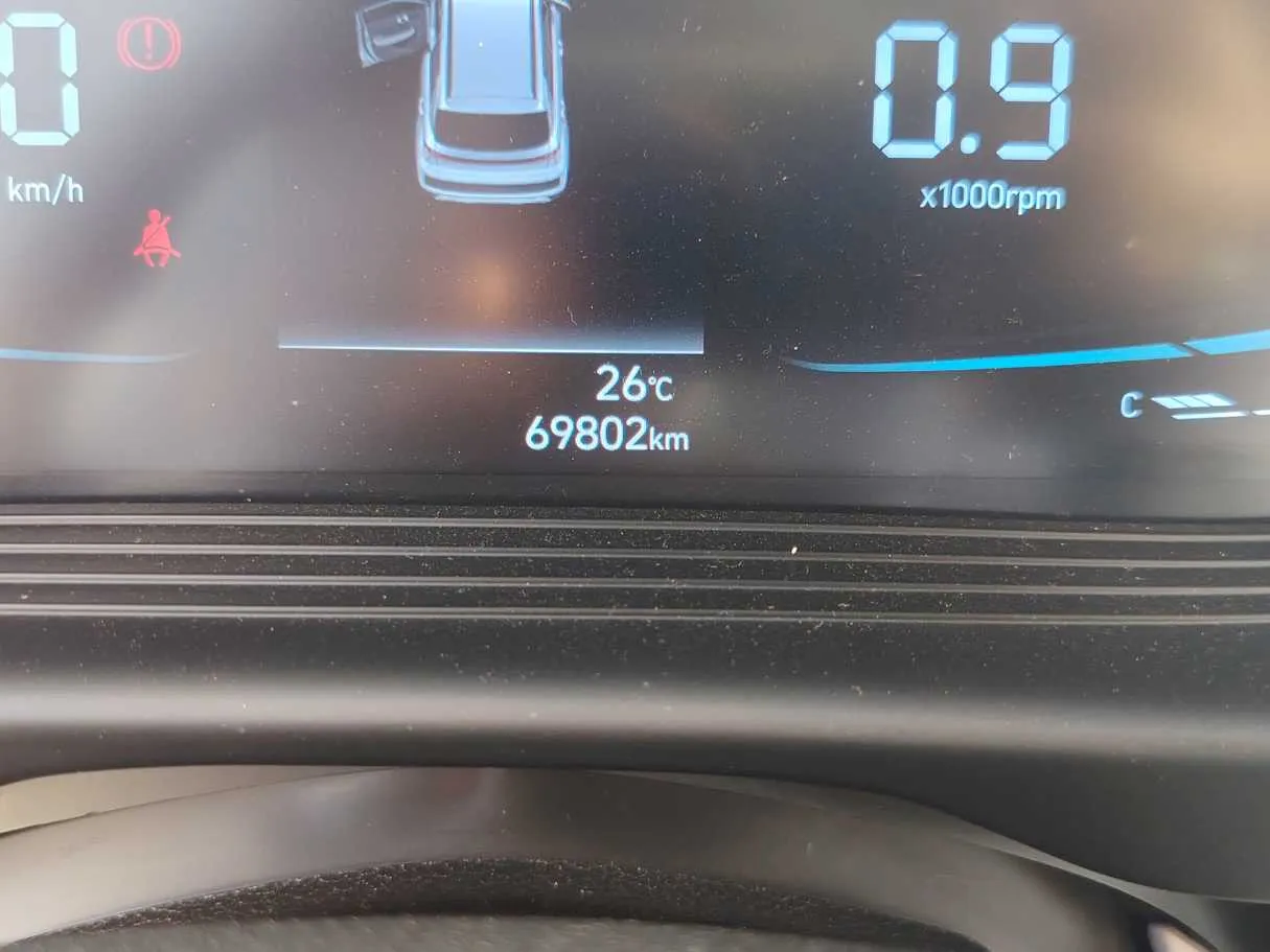 Car image 22