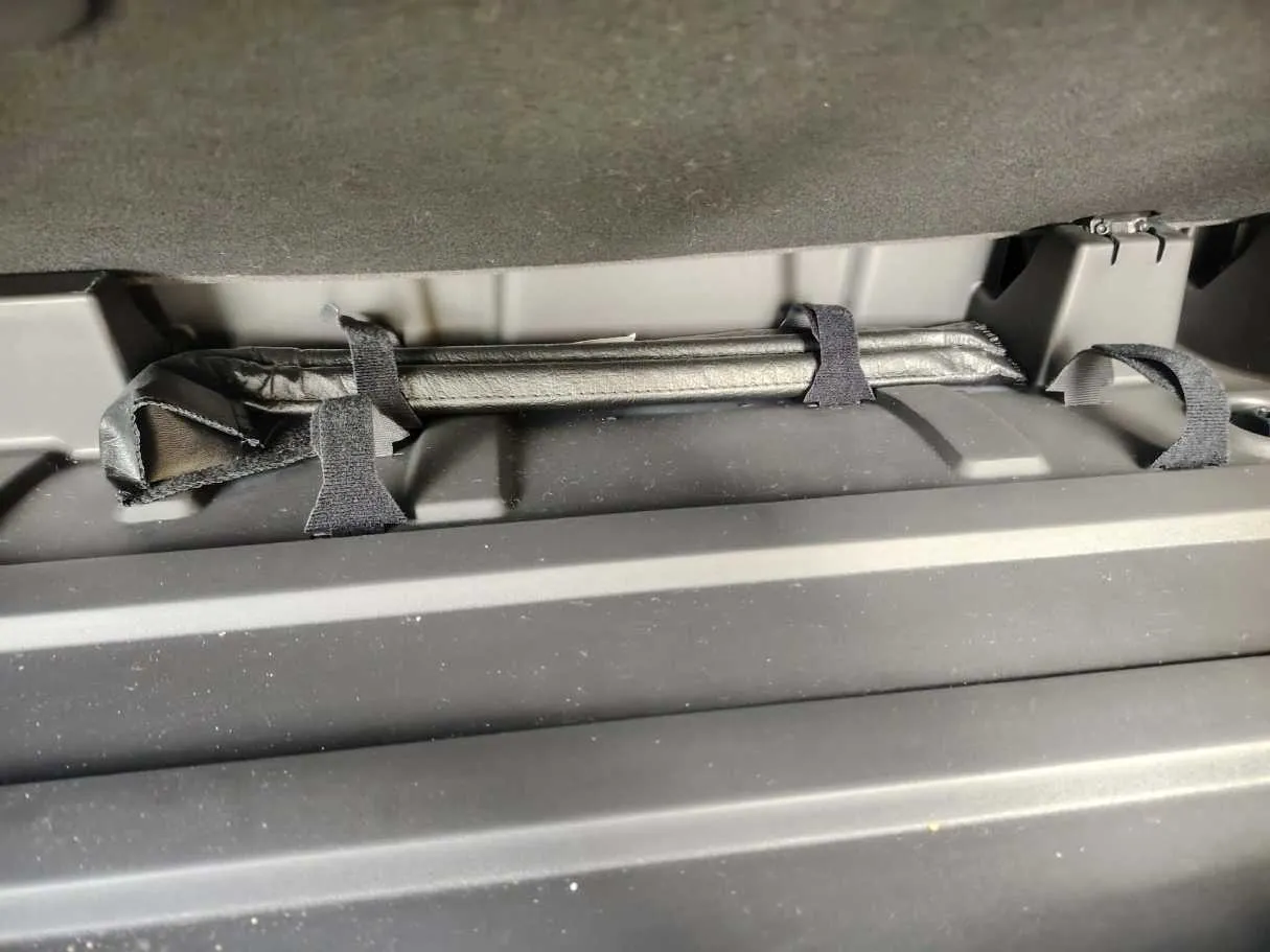 Car image 32