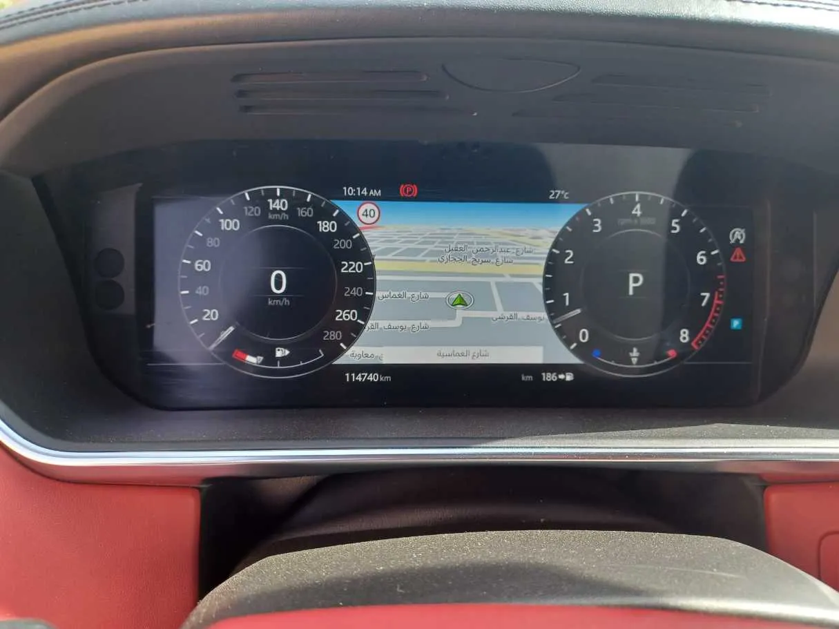 Car image 20