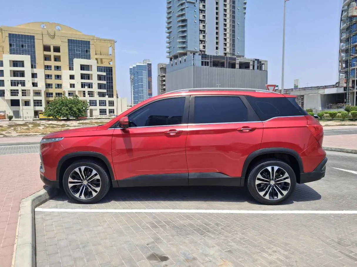 Car image 6