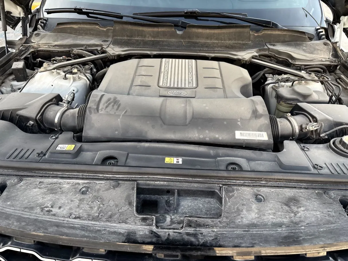 Car image 36