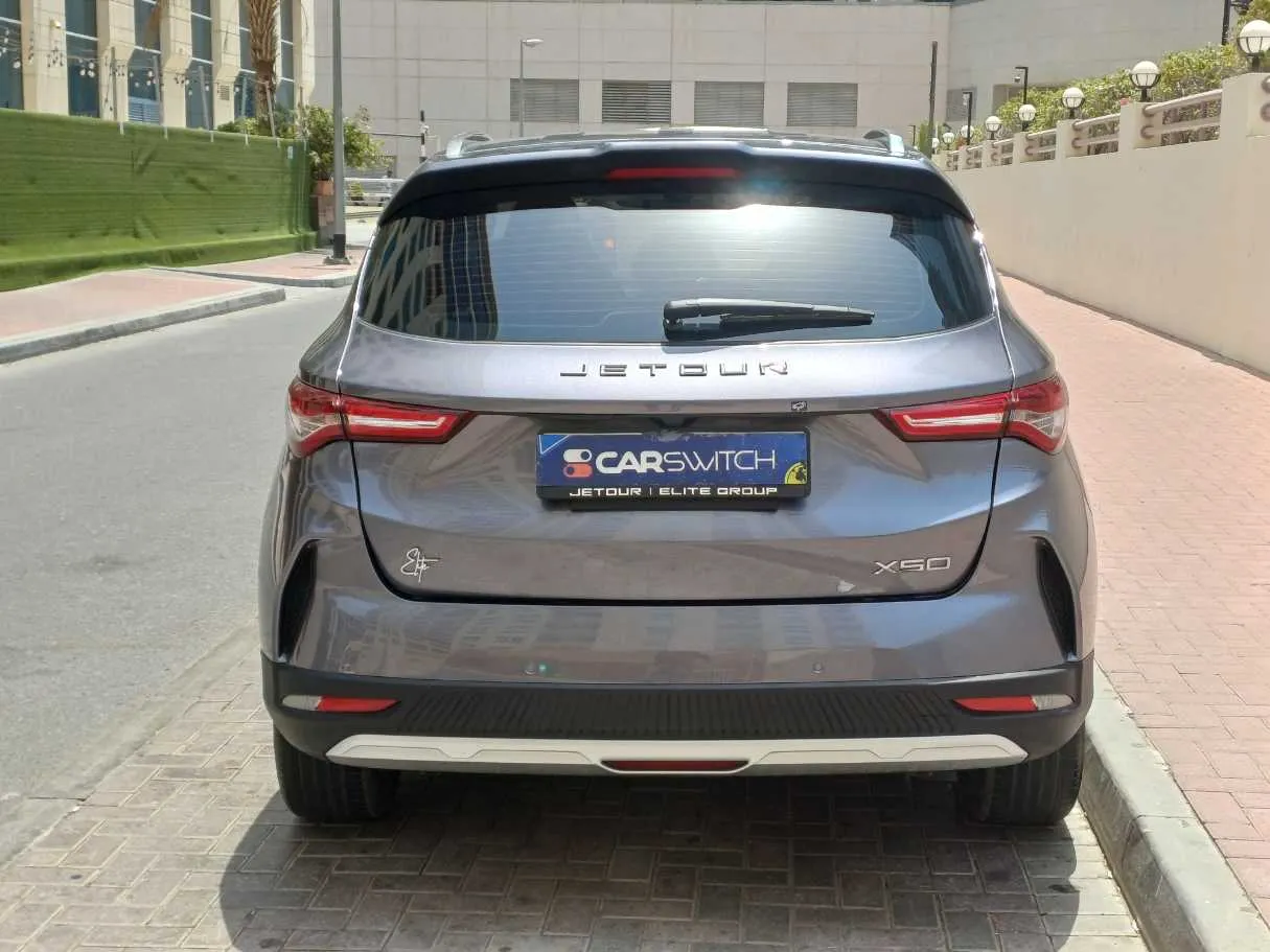 Car image 6