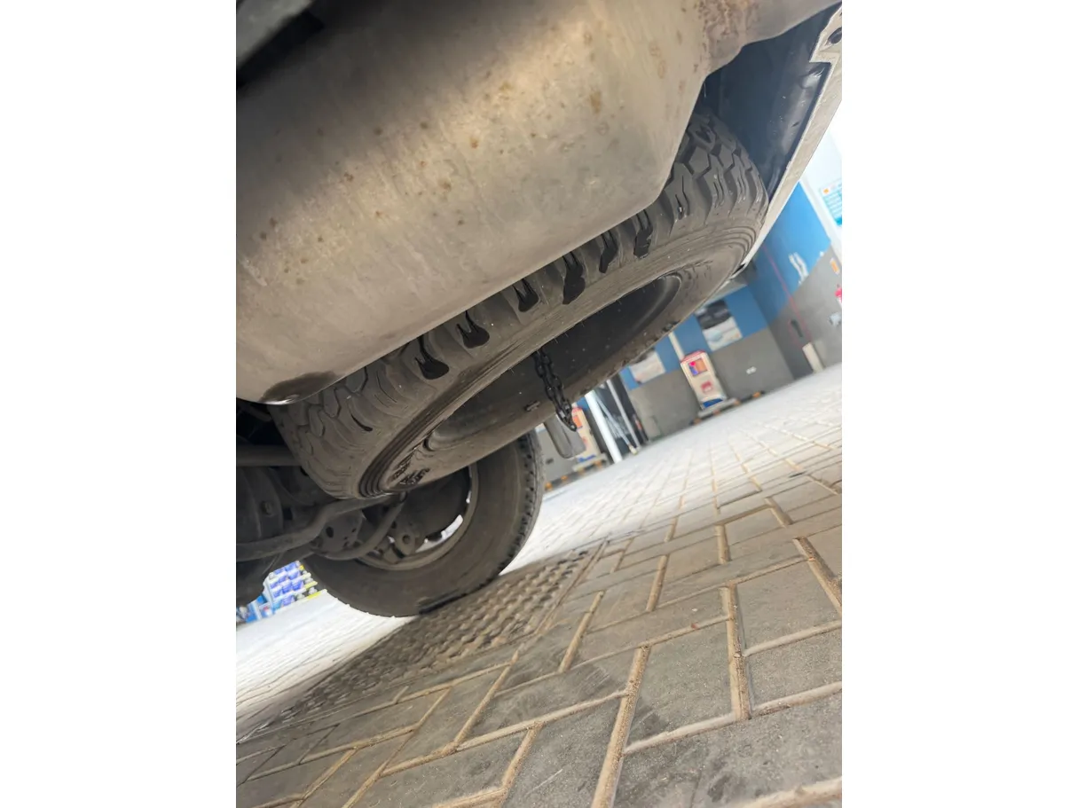 Car image 22
