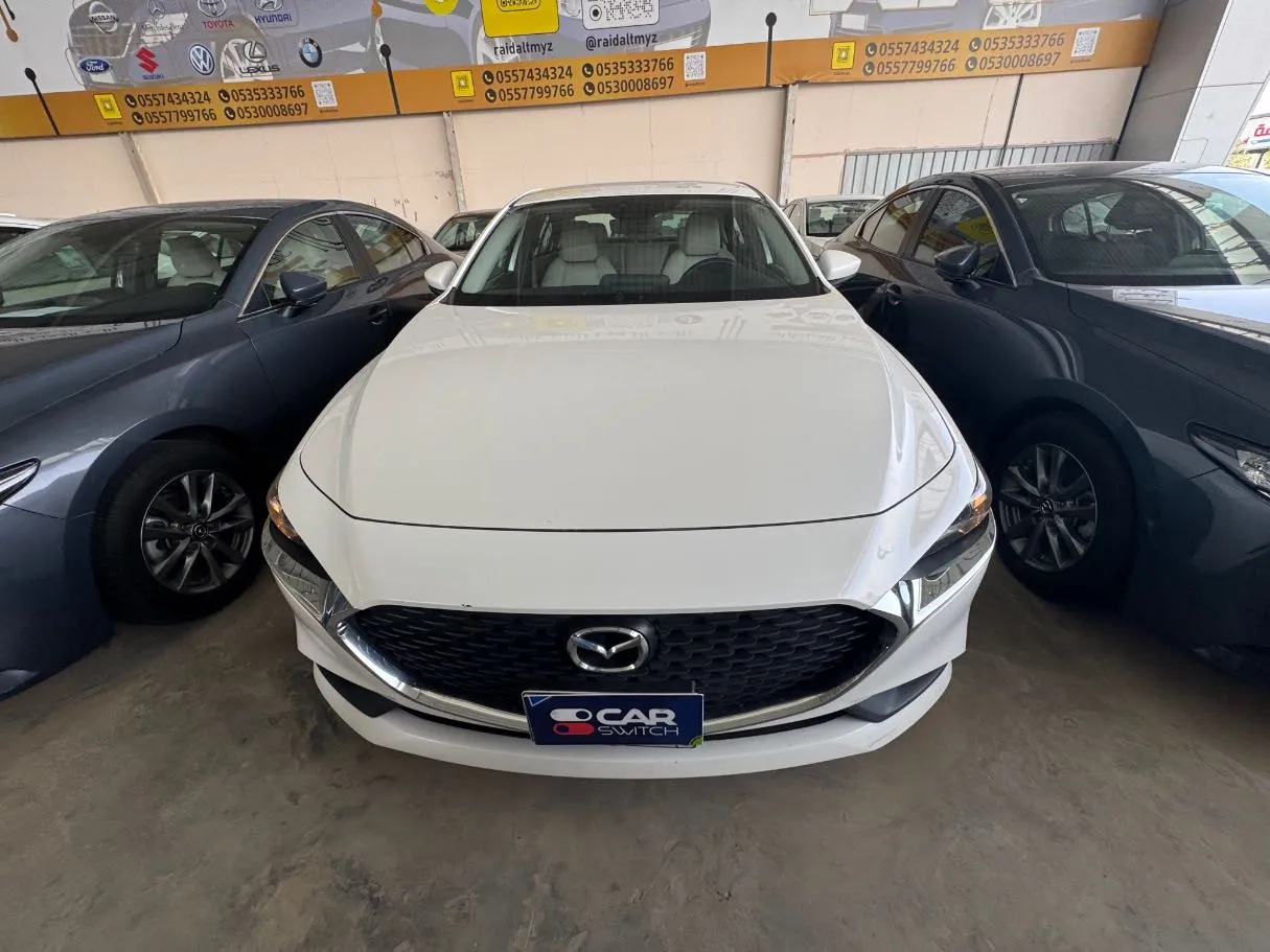 Car image 2