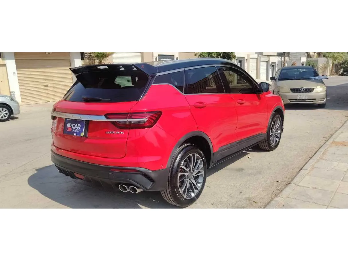 Car image 5