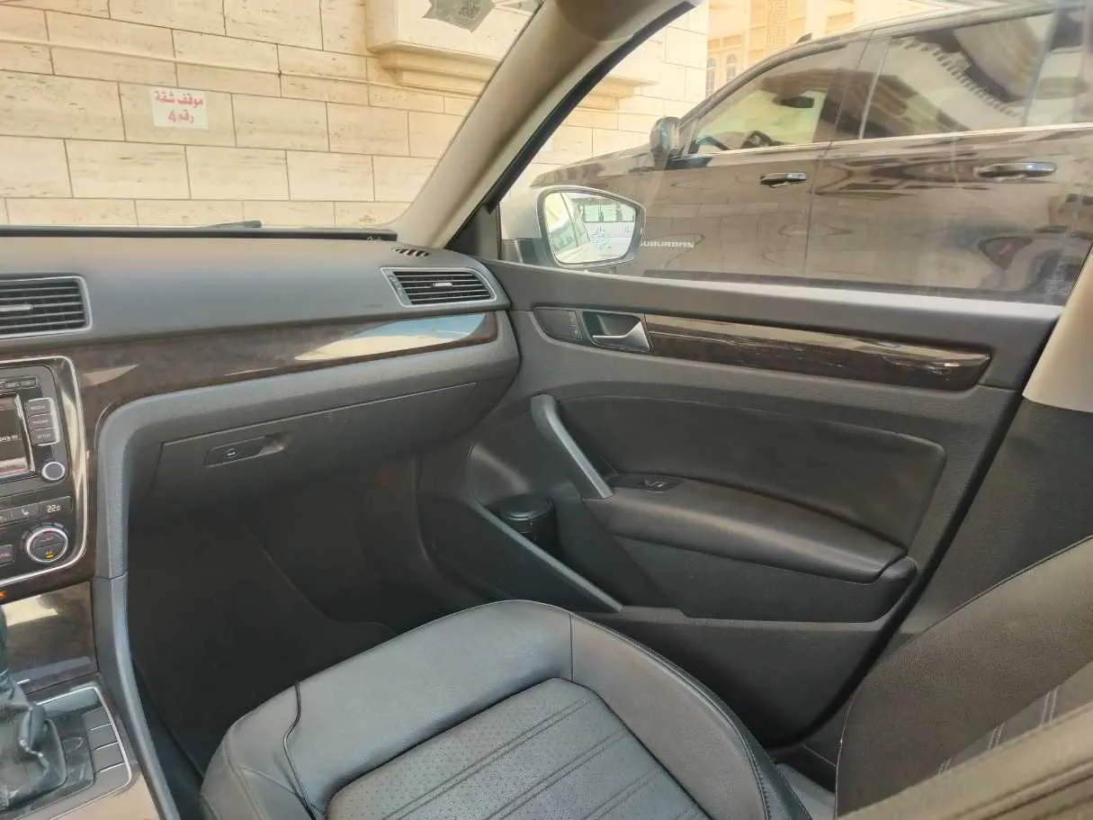 Car image 31