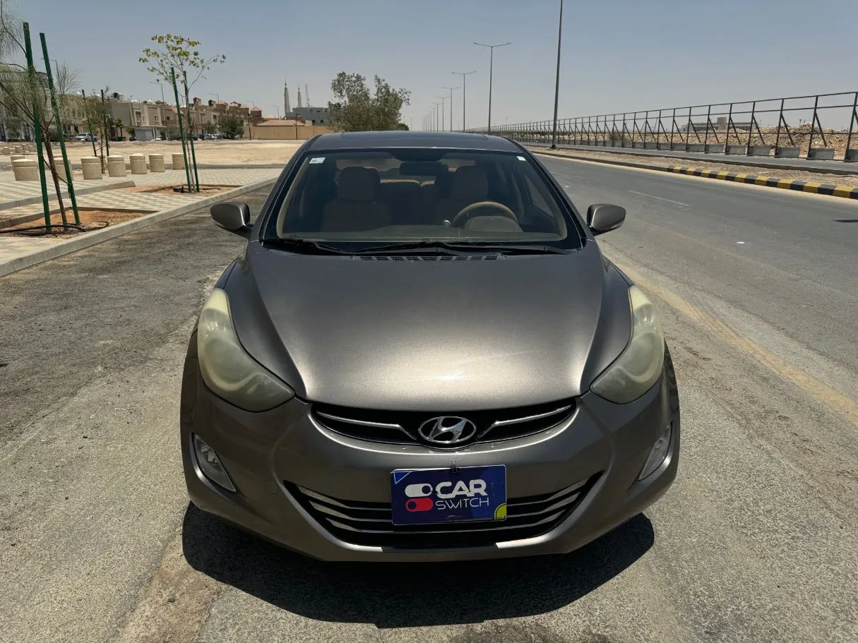 Car image 2