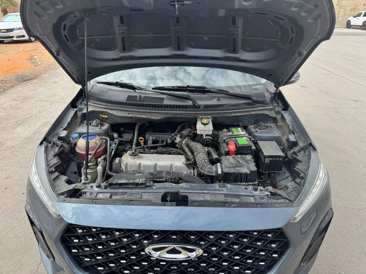 Car image 18