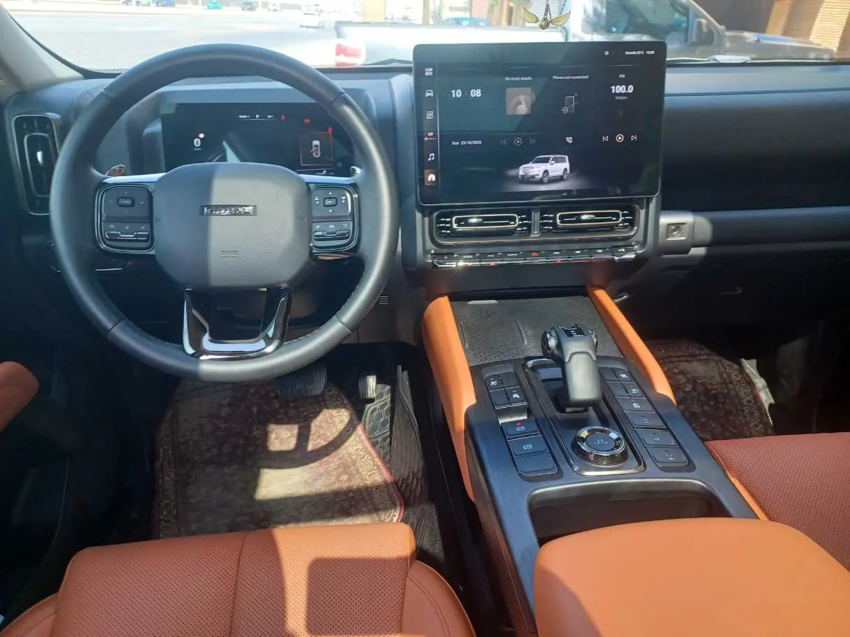 Car image 17