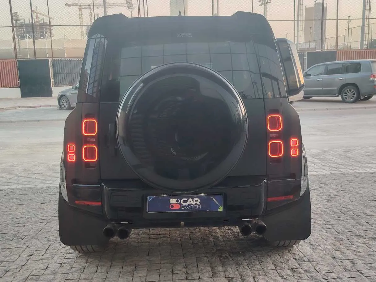 Car image 6