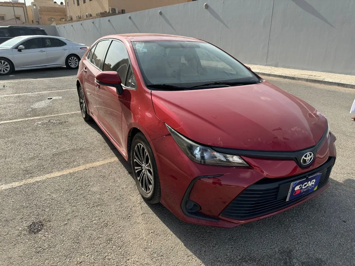 Car image 3