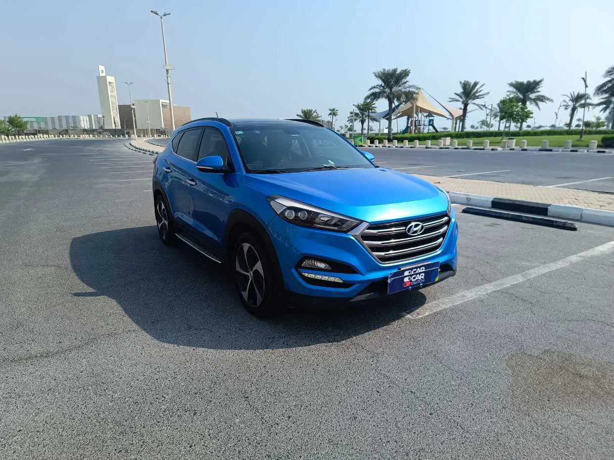 Car image 3