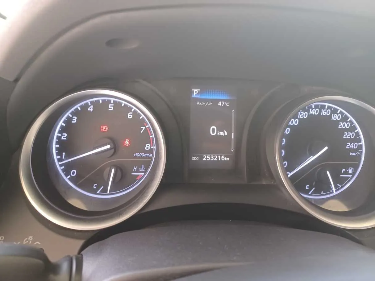 Car image 20
